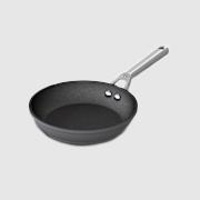 Ninja NeverStick&trade; Professional 8-inch Fry Pan