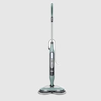 Vadrouille à vapeur Récurer et Désinfecter tout-en-un de Shark qui frotte et désinfecte les planchers durs