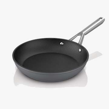 Ninja™ NeverStick™ Signature Hard-Anodized 10" (25 cm) Fry Pan