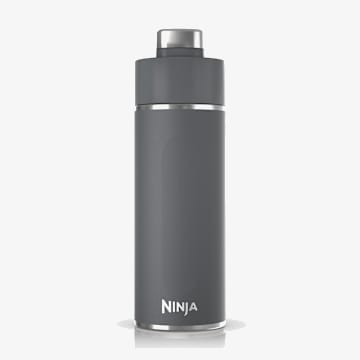 Ninja Thirsti&trade; Botella de viaje de 18 oz, Gris Carb&oacute;n