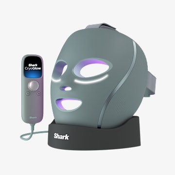 Shark CryoGlow Blemish Repair Mask with Charging Stand - Frosted Green