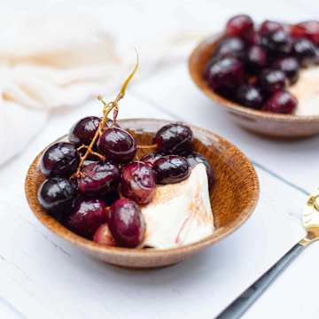 Grilled Balsamic Grapes