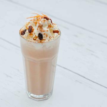 Carrot Cake Protein Smoothie