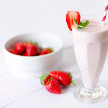 Fresh Strawberry Milkshake