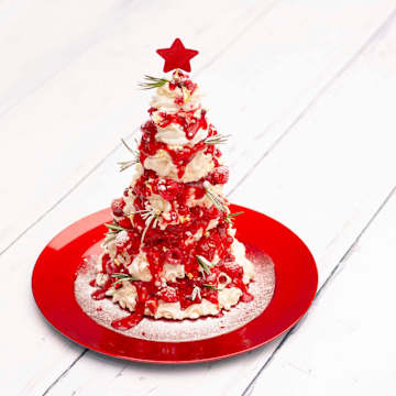 Christmas Tree Pavlova