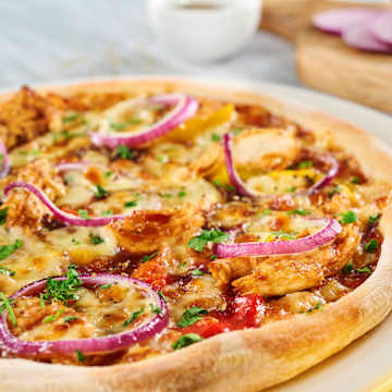 PizzaExpress Smokey BBQ Chicken Pizza