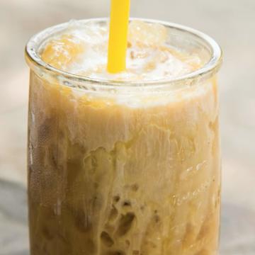 Iced Vanilla Latte