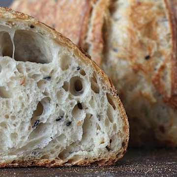 Easy Sourdough Bread