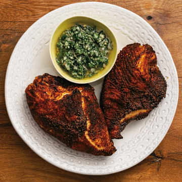 Poitrines de poulet enrobes dpices avec chimichurri