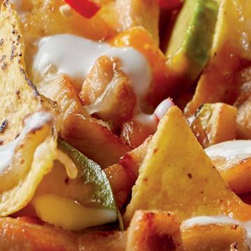 Smoked Chicken Nachos