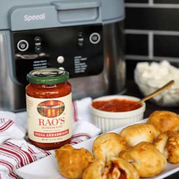 Rao&rsquo;s Arrabbiata Pizza Bombs