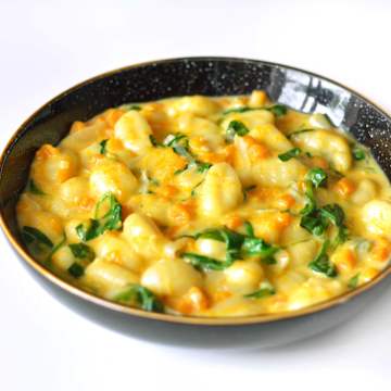 Gnocchi with Creamy Pumpkin & Spinach Sauce