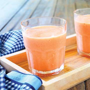 Boisson frappe la framboise et lorange