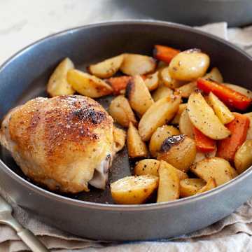 Garlic Herb Chicken Thighs with Potatoes and Carrots