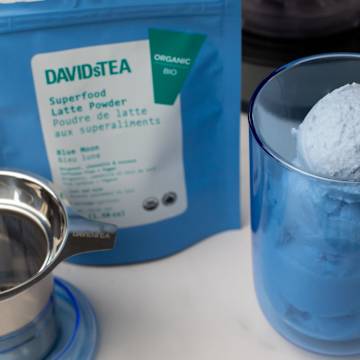 DAVIDsTEA Superfood Blue Moon Coconut Ice Cream