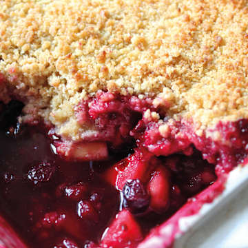 Apple & Blackberry Crumble