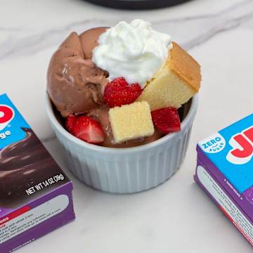 JELL-O Chocolate Strawberry Shortcake Protein Ice Cream