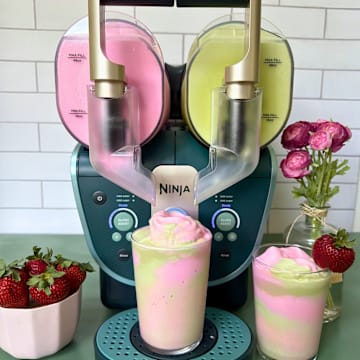 Strawberry Matcha Latte Frappe