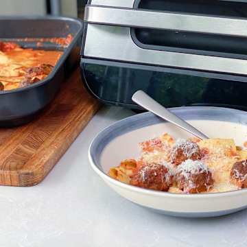 Messy Meatball Lasagne