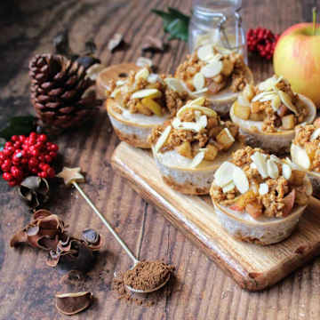 Spiced Apple & Ginger Nut Cheesecakes