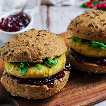Sage & Onion Chickpea Burger
