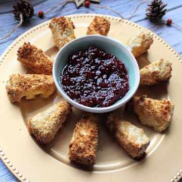 Air-fried Crispy Camembert Wedges with Cranberry Sauce