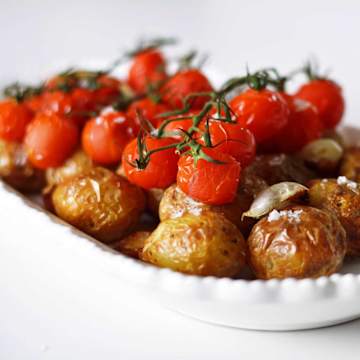 Cherry Tomatoes & Garlic Crisped Potatoes