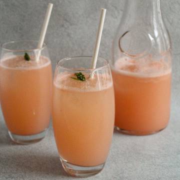 Grapefruit & Elderflower Mocktail
