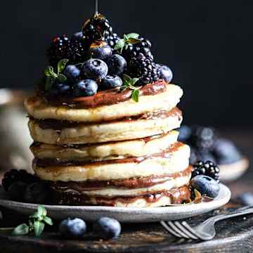 Fluffy Vegan Pancakes