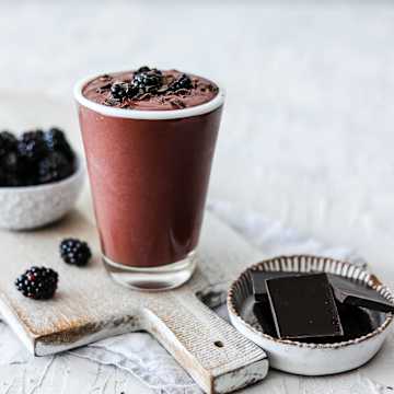 Blackberry & Cacao Smoothie