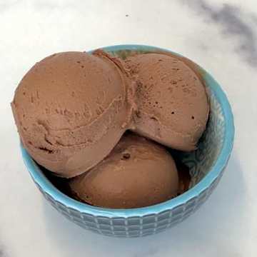 Lite Chocolate Ice Cream