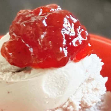 Vegan Strawberry Ice Cream