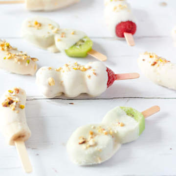 Yogurt Dipped Fruit Lollies