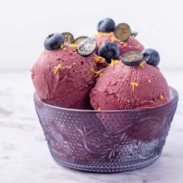 Avocado & Blueberry Nice Cream