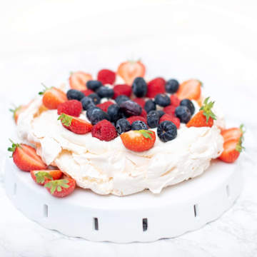 Red Fruits Pavlova