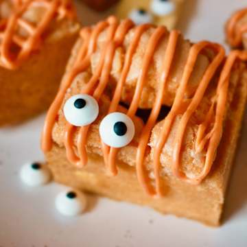 Spooky White Chocolate Blondies