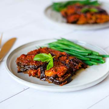 Aubergine Parmigiana