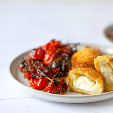 Breaded Goat&rsquo;s Cheese & Tomatoes