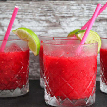 Prosecco, Raspberry & Lime Slushie Cocktail
