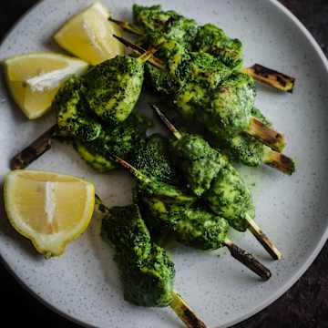 Mini Hariyali Chicken Skewers