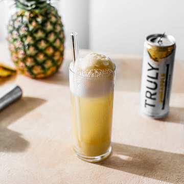 Pineapple Bubble Bath Float