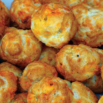 Brie Bites with Apple Sauce