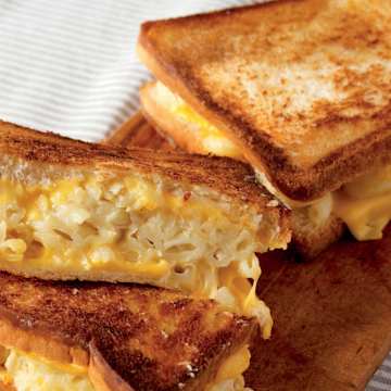 Griddled Mac & Cheese Sandwiches
