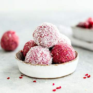 Berry Bliss Balls