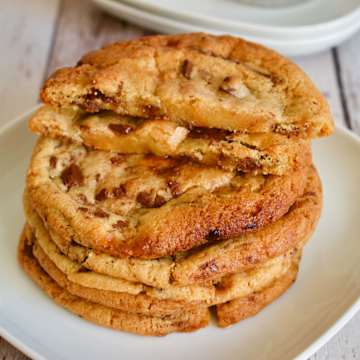 Chocolate & Fudge Cookies