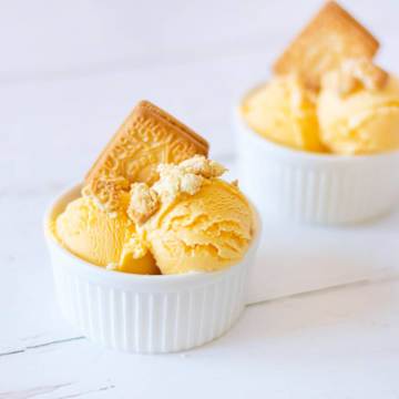 Custard Cream Ice Cream