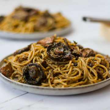 Sage Pesto Spaghetti with Roasted Garlic Mushrooms