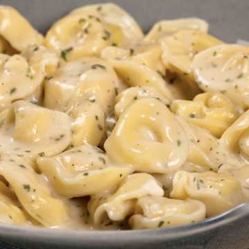 Tortellini Alfredo Bake & Roasted Garlic Broccoli
