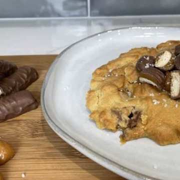 Salted Caramel Twix Cookies