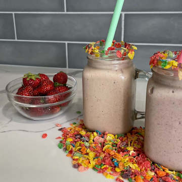 Fruity Cereal Smoothie